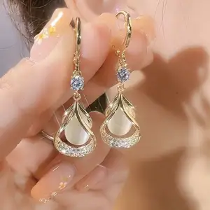 Trendy Water Drop Shape Jewelry Accessories Copper Alloy Fine Jewelry Earrings Luxury Crystal Diamond-Encrusted Earrings