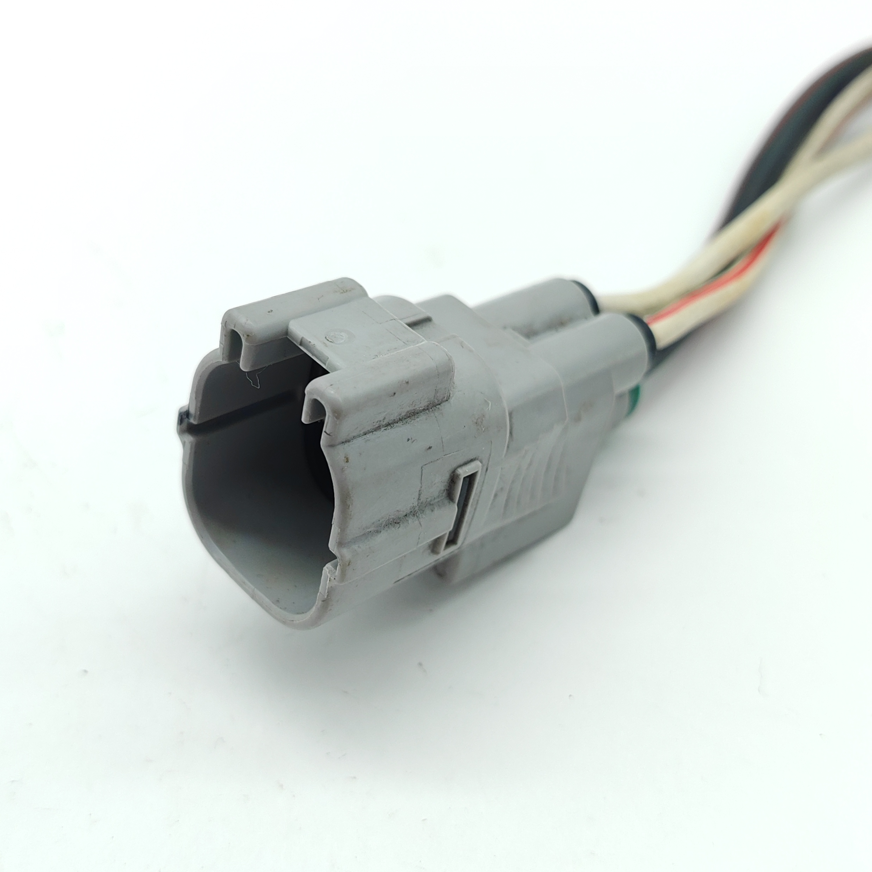 Automotive Waterproof Wire Harness Connector for Car Connector Plug 3-Pin Male CT3-0174G
