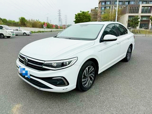 Volkswagen <span class=keywords><strong>Bora</strong></span> 200TSI DSG Yuexing PRO 1.2T essence, berline 4 portes 5 places, modèle 2023, véhicule d'occasion, <span class=keywords><strong>prix</strong></span> bas pour l'exportation depuis la Chine - Product Image 2
