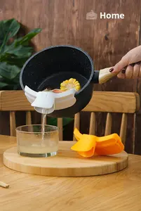 Utensilios TPR antiderrames para vertedor de sopa, desviador de borde redondo y colador de pico de pato líquido, utensilios de cocina - Product Image 5