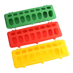 Poulet de ferme oiseau <span class=keywords><strong>Pigeon</strong></span> épaissi 16 trous mangeoire rectangulaire poreux Anti-diffusion <span class=keywords><strong>abreuvoir</strong></span> - Product Image 1