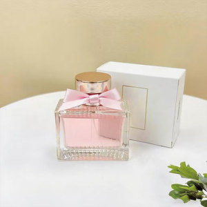 Vaporisateur de <span class=keywords><strong>parfum</strong></span> personnalisé floral de longue durée pour les femmes 50ml Eau de <span class=keywords><strong>parfum</strong></span> florale en vaporisateur - Product Image 5