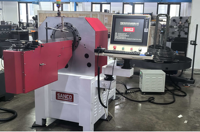Machine de formage de fil d'acier inoxydable à 3 axes rotative CNC 3D automatique de haute précision avec moteur PLC pour chariots de courses