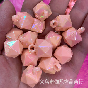 Perles pendentifs cubiques facettées couleur unie 16 mm en résine plastique plaquée UV pour bricolage, ornement de voiture fait main, accessoires de perlage - Product Image 2