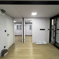 Maison préfabriquée modulaire extensible sur mesure de 20 pieds/40 pieds avec décoration intérieure complète, maison conteneur pour usage hôtelier, structure en acier