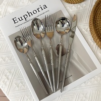 Ensemble de couverts rétro Western en acier inoxydable 304, couteau à steak, fourchette à dessert, cuillère, vaisselle de luxe légère pour hôtel et restaurant