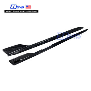 Faldones laterales de fibra de carbono seca estilo GTAM para Alfa Romeo Giulia Quadrifoglio 2016-2023 - Product Image 1