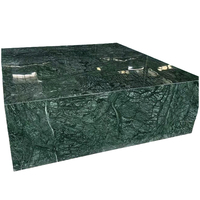 Tables basses rectangulaires modernes en marbre vert foncé massif, robustes et écologiques, pour villas et hôtels