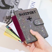 Porte-cartes et porte-certificats en polyuréthane, luxe minimaliste et serein, avec rangement de voyage multifonctionnel