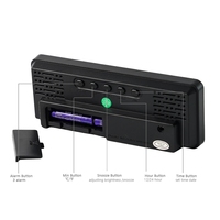 Zeitgenössisches Design Digitaler LED-Wecker Kalender-Datumsanzeige Batteriebetrieben USB-Ladeanschluss Rechteckige Form PVC
