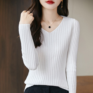 Nouveau <span class=keywords><strong>Pull</strong></span> Tricoté Respirant à Col V <span class=keywords><strong>Vintage</strong></span> pour <span class=keywords><strong>Femme</strong></span>, Manches Longues, Coupe Ample et Polyvalente, Idéal pour Superposer – Collection Automne Hiver 2026 - Product Image 5
