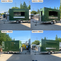 Remorque de restauration carrée en fibre de verre verte de 3,6 m avec fenêtre de service pour la vente de glaces, de nourriture de rue et de snacks