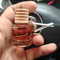 Diffuseur de parfum pour voiture en alliage + silicone noir et blanc, clip de ventilation en fer