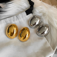 Grandes boucles d'oreilles géométriques en métal épais pour femmes Boucles d'oreilles européennes à la mode en or 18 carats Boucles d'oreilles en cuivre