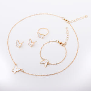 Collection populaire européenne et américaine de mode féminine, ensemble de 4 pièces, collier, boucles d'oreilles, bague en alliage plaqué or avec papillon en verre trempé - Product Image 5