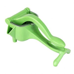 Wholesale Manual Plastic Hand Juicer Eco-Friendly Tools for Lemon Orange Fruit Juice Press <strong>Squeezer</strong> for Vegetables