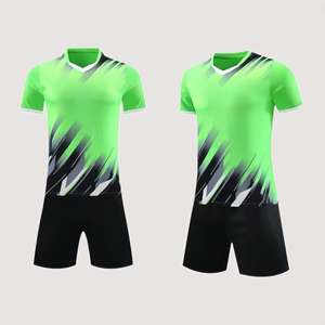 Impresión de logotipo OEM camisetas de fútbol 2025 Logotipo de equipo personalizado 100% poliéster elástico impermeable secado rápido manga corta camiseta de fútbol - Product Image 5