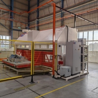 BBET Machine de découpe au jet d'eau robotisée entièrement fermée avec table rotative CNC à 6 axes et pompe intensificatrice hydraulique