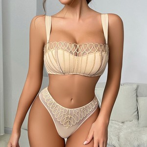 Lingerie sexy transfrontalière, soutien-gorge français fin à demi-bonnet brodé, enveloppe la poitrine, effet push-up, garing - Product Image 5