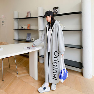 2023 inverno semplice <span class=keywords><strong>donna</strong></span> <span class=keywords><strong>donna</strong></span> aperta felpe <span class=keywords><strong>abito</strong></span> lungo con cerniera con cappuccio oversize stampa laterale spessa abiti con cappuccio - Product Image 2
