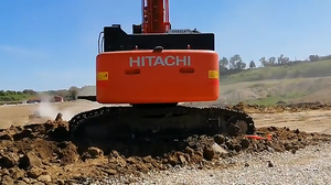 Excavatrice sur chenilles Hitachi ZX490LCH-5A d'occasion, 49 tonnes, grande capacité, pour travaux lourds et polyvalents, Japon - Product Image 6