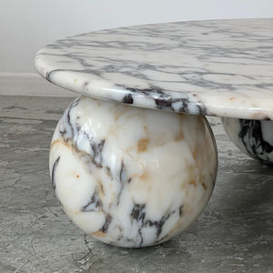 Mesa <span class=keywords><strong>de</strong></span> Centro Redonda <span class=keywords><strong>de</strong></span> Mármol Estilo Nórdico Moderno, Calacatta <span class=keywords><strong>Viola</strong></span>, Patas <span class=keywords><strong>de</strong></span> 3 Bolas, Mueble Duradero y Ecológico para Dormitorio o Sala <span class=keywords><strong>de</strong></span> Estar - Product Image 6