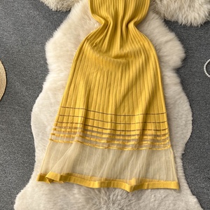 Robe longue d'été sexy en soie glacée pour femme, modèle sans manches en maille tricotée - Product Image 6