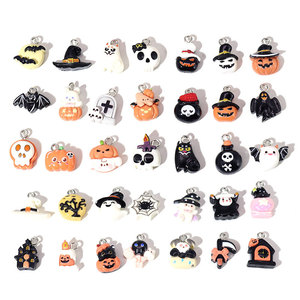 Ciondoli in Resina a Tema Halloween: Pipistrello, Zucca, Fantasma e Ragno - Accessori Fai-da-te per Gioielli con Colla Epossidica per Collane, Bracciali e Portachiavi - Product Image 5