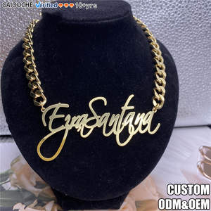 CAIOOCHE <span class=keywords><strong>Collana</strong></span> con Ciondolo <span class=keywords><strong>Personalizzabile</strong></span> in Acciaio Inossidabile con Lettera 8mm per Uomo e Donna - Product Image 1