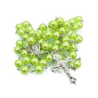 Vente en gros de haute qualité catholicisme chaîne en plastique perle chapelet collier