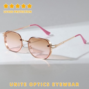 Novedades 2026, Gafas <span class=keywords><strong>de</strong></span> Sol <span class=keywords><strong>de</strong></span> Moda, Venta al por Mayor, Logotipo Personalizado, Montura Metálica Retro Premium, <span class=keywords><strong>Lentes</strong></span> Degradadas para Hombre y Mujer - Product Image 4
