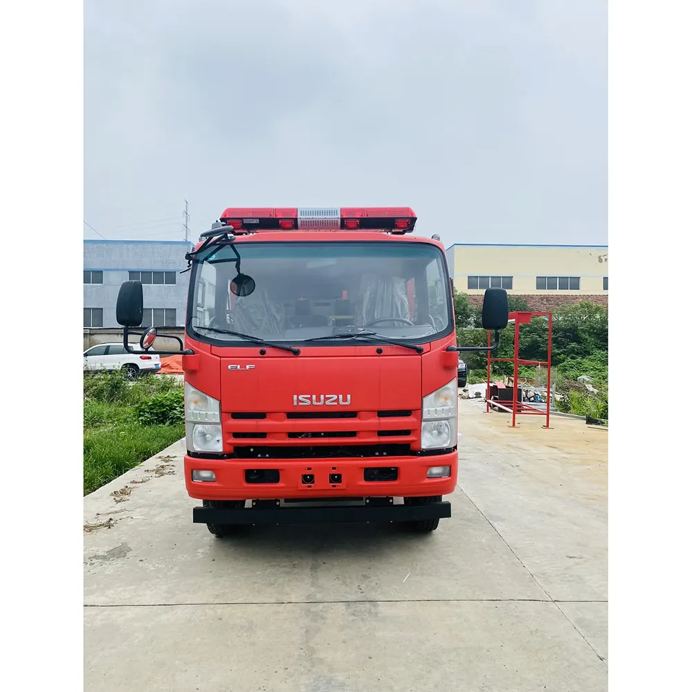 Filipin satılık 2023 en çok satan ISUZU 700P 4000L itfaiye kamyonu