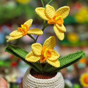 Fleurs artificielles en pot <span class=keywords><strong>d</strong></span>'orchidée tricotées à la main, mignonnes et abordables, avec design de pot souriant au crochet personnalisé pour la <span class=keywords><strong>d</strong></span>écoration intérieure et les cadeaux de fêtes - Product Image 5