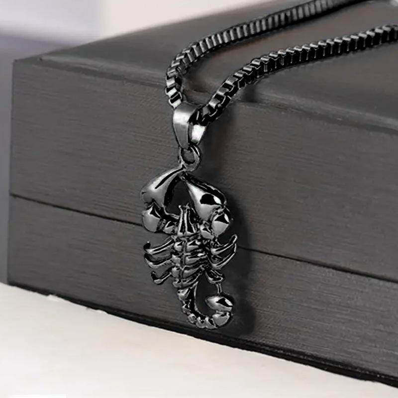 XL1021 or noir