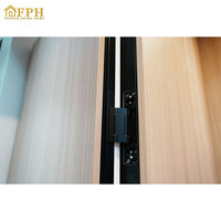Portes intérieures battantes en bois composite aluminium, encastrées, minimalistes, avec isolation acoustique premium