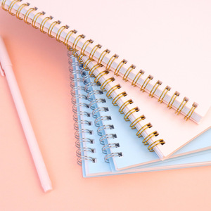 <span class=keywords><strong>Agenda</strong></span> Semanal Espiral en Inglés, Formato A5, Planificador Personalizable, Encuadernado en Espiral, Regalo, Venta al Por Mayor - Product Image 3