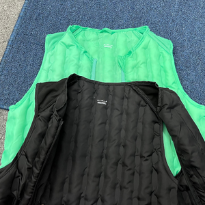 Gilet matelassé unisexe léger <span class=keywords><strong>sans</strong></span> manches en duvet, zippé, compressible, pour la course, la randonnée, le golf, l'entraînement et les loisirs - Product Image 2