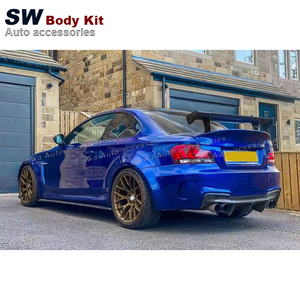 Diffusore posteriore stile RZ in fibra di carbonio per <span class=keywords><strong>BMW</strong></span> serie <span class=keywords><strong>1</strong></span> 1M E82 E88 <span class=keywords><strong>Coupe</strong></span> 2010-2013 Kit diffusore paraurti posteriore Retrofit - Product Image 3