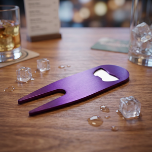 Fourchette de <span class=keywords><strong>golf</strong></span> et décapsuleur en acier inoxydable de 11 cm, directement de l'usine, portable, avec logo laser personnalisé, décapsuleur de bière, approvisionnement en gros OEM - Product Image 1
