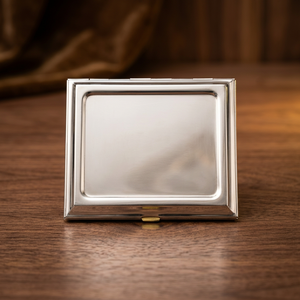 Conteneur en laiton plaqué argent - Product Image 1