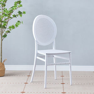 Chaises en plastique empilables chics pour événements, élégantes, fourniture directe d'usine, style moderne, chaise en plastique bon marché - Product Image 5