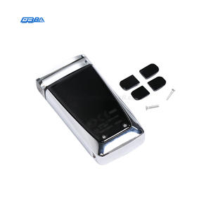 Étui à clés de luxe léger, texture haut de gamme, avec tête en cristal pour Aston Martin - Product Image 2