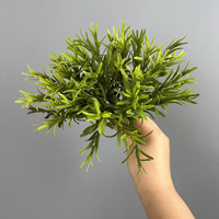 Feuilles de Dicranopteris, feuillage décoratif, petite verdure pour l'aménagement de scènes, l'art spatial, la photographie, verdure artificielle de fougère