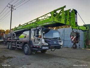 À vendre : Grue sur camion d'occasion de 25 tonnes Zoomlion - Product Image 3