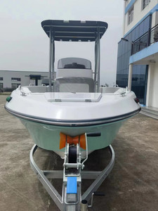 Oferta Especial: Bote de Pesca de 6.2m/20 pies, de Fibra de Vidrio, para 6 a 8 Personas - Product Image 2