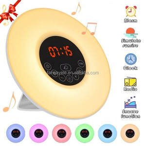 Réveil numérique de table à 7 couleurs Réveil lumineux Aide au sommeil, Simulation du lever et du coucher du soleil, Radio FM à 6 sons naturels - Product Image 6