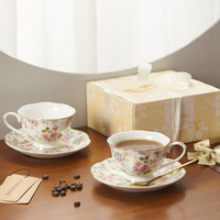 Lelyi Tasses et soucoupes en céramique florale peintes à la main peintes à l'or français Vintage petite tasse à café fraîche créative de grande valeur