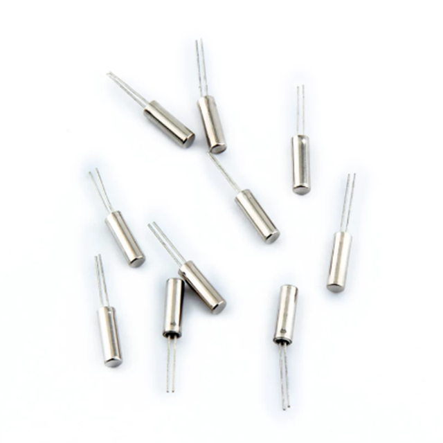 Crystal 32.768 KHZ Cylindrical Type 3*8mm 32.768K 2x6mm Quartz Crystal Passive Component