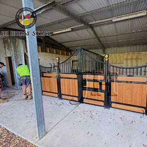 اسطبلات خيول كلاسيكية على الطراز الأوروبي، معدات إسطبلات الخيول للبيع، لوحة أمامية لاسطبل الخيول قابلة للتخصيص بألوان مختلفة - Product Image 1