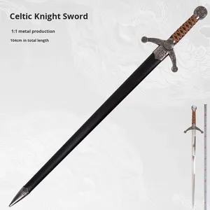 Européenne Western Celtic Knight Sword Film et Télévision Cos Props Arme Gravée En Métal Médiéval Non Affûtée - Product Image 2